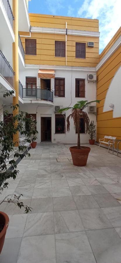 Apartamento Duenas Seville Exterior photo